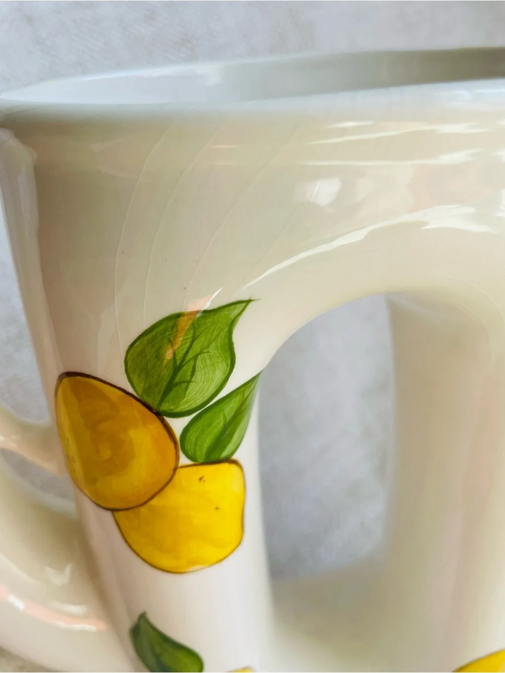 Vintage ceramic lemon